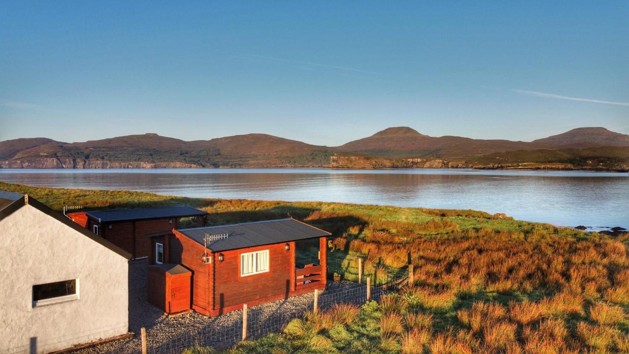 Harlosh Log Cabins Dunvegan  Exterior photo